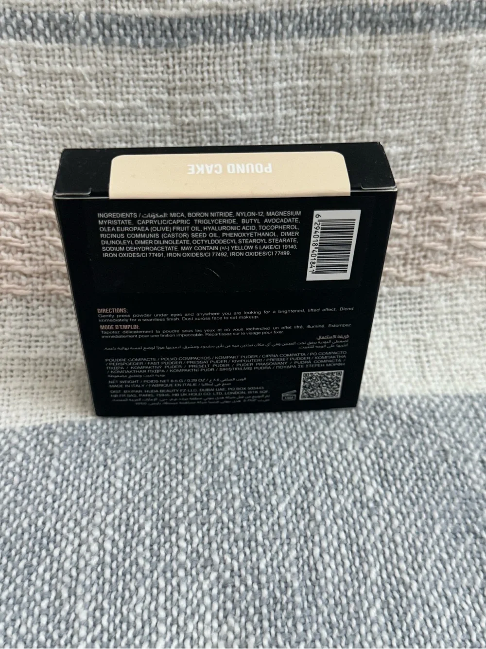 HUDA BEAUTY Easy Bake and Snatch Pressed Setting Powder